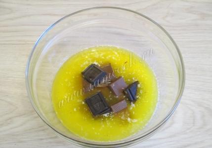 Brownie s tvarohem a třešněmi - recept krok za krokem s fotografiemi Tvarohové sušenky